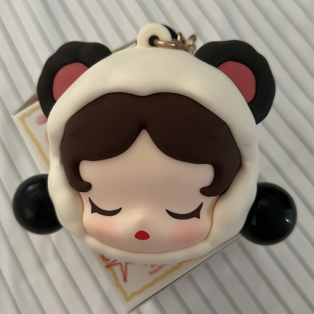Pop Mart Pop Bean Pajama Party earphone case (skullpanda)